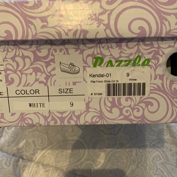 Platform slip on shoes - Picture 2 of 7